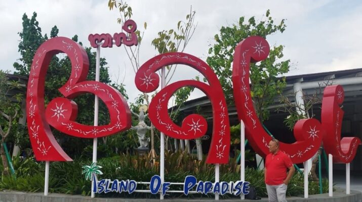 Erupsi Anak Krakatau Ganggu 42 Penerbangan di Bandara Ngurah Rai Bali